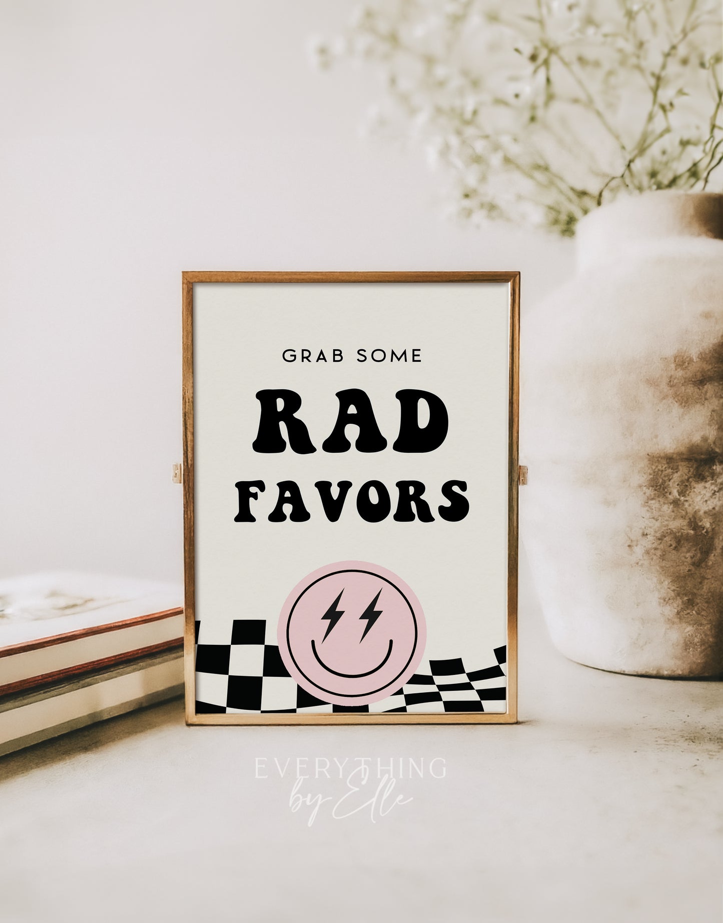 ONE Happy Babe Rad Favors Sign Editable | Retro Pink Girl Smiley 1st Birthday Printable Table Sign Template | EverythingByElleCo